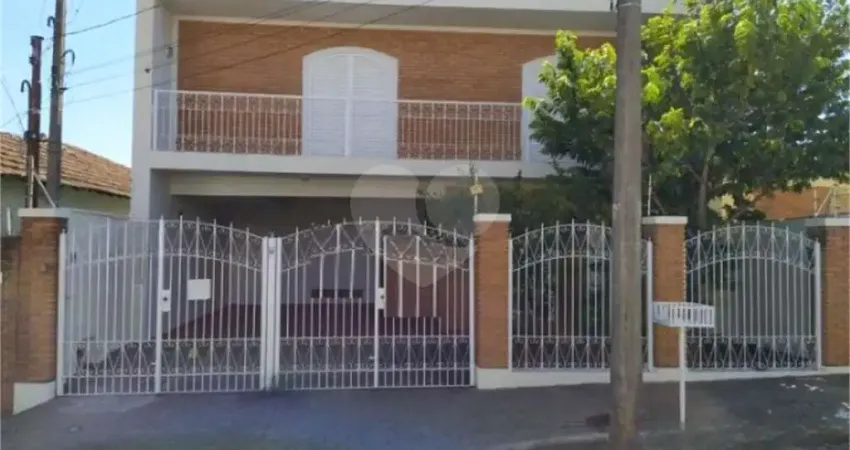Casa com 4 quartos à venda na Rua Tiradentes, 845, Jardim Macarengo, São Carlos