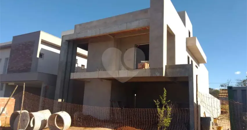 Casa/Sobrado em construção no Residencial 4 Faber-Castell