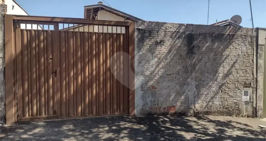 Casa com 2 quartos à venda na Rua Eugênio Cardinalli, 843, Parque Novo Mundo, São Carlos