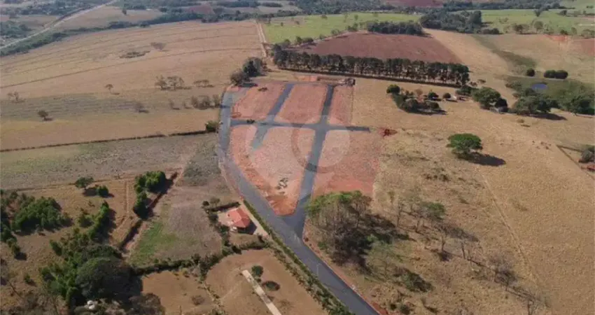 Loteamento à venda no condomínio jardim dos ipês, são carlos - sp