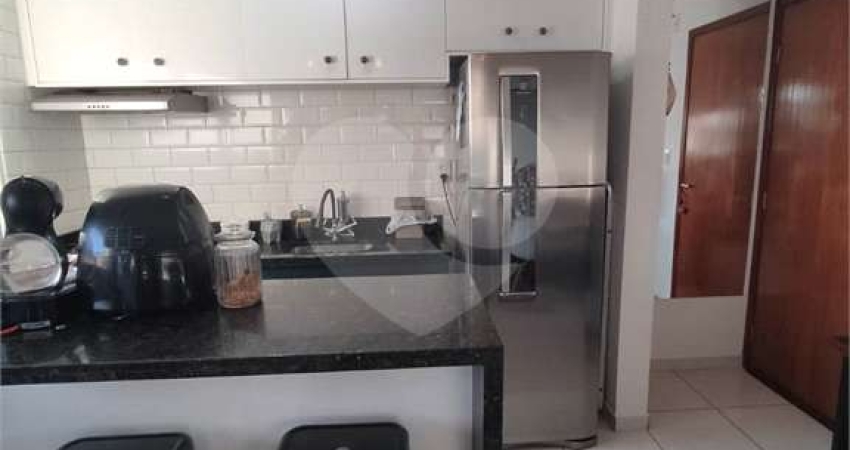 Apartamento térreo para venda no Residencial Mona Elisa
