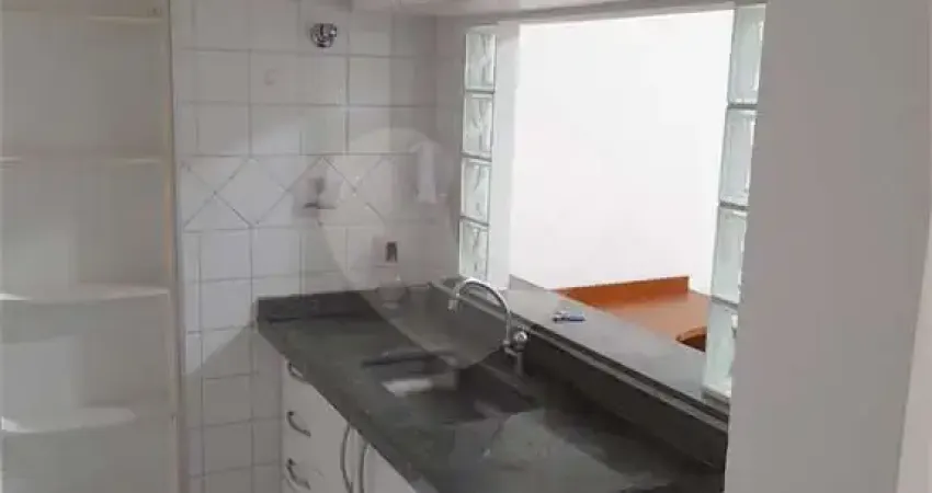 Apartamento para locação ou venda no Edifício Villagio di Napoli.