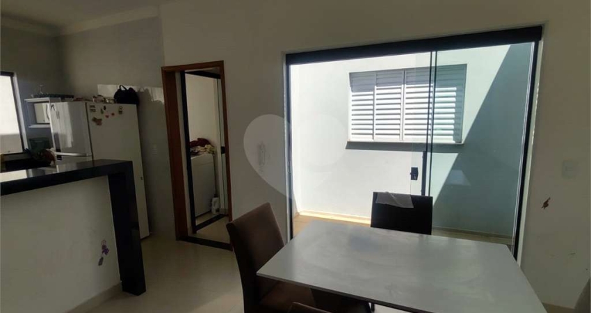 Casa com 2 quartos à venda na Rua Vereador Antônio Dias Guillen Filho, 147, Parque dos Flamboyant, São Carlos