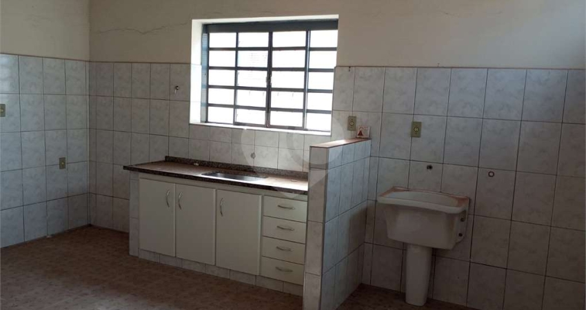 Casa com 2 quartos à venda na Rua Vinte e Oito de Setembro, 2901, Centro, São Carlos