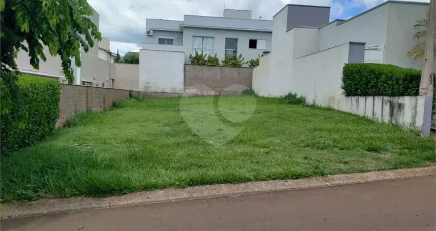 Terreno à venda na Rua Três, 1, Residencial Village Damha, Araraquara