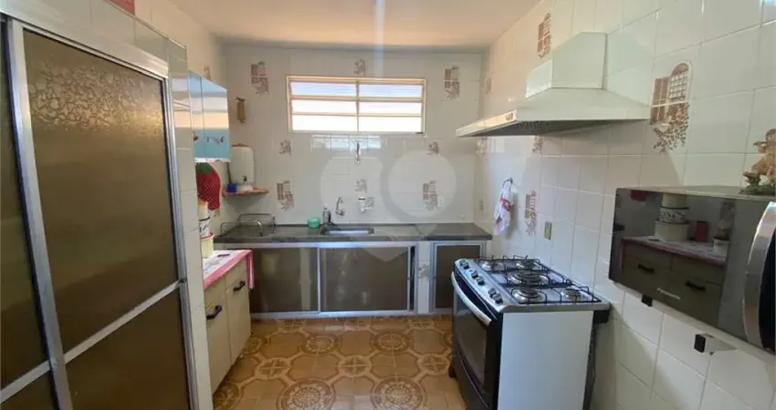 Casa com 3 quartos à venda na Avenida Grécia, 628, Vila Prado, São Carlos