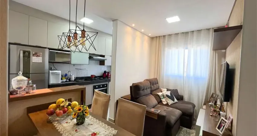 Apartamento à venda no condomínio Parque dos Manacás