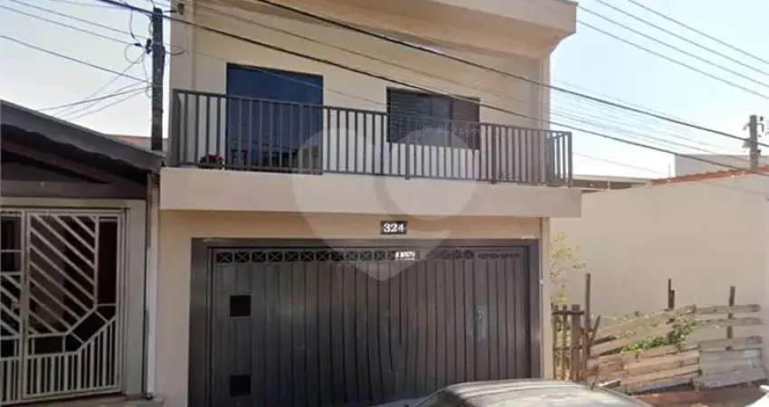 Casa com 3 quartos à venda na Rua José Laurimir Laurindo Leandro, 324, Jardim Bicão, São Carlos