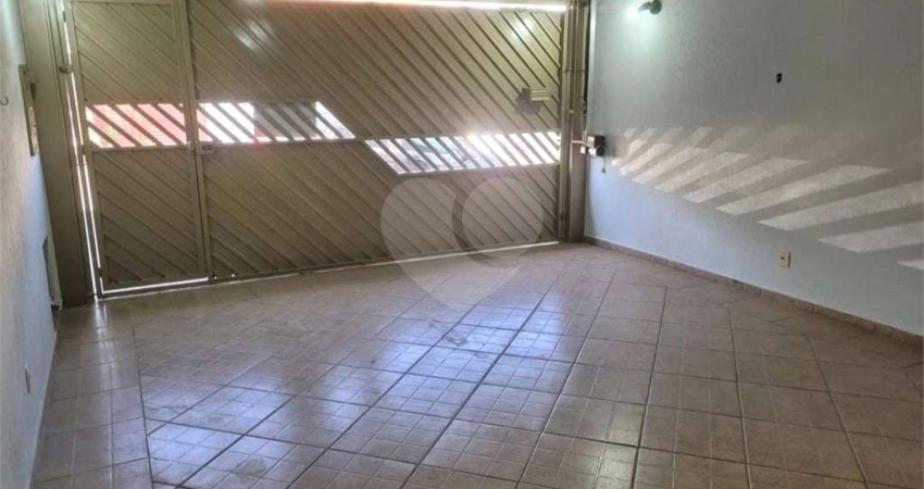 Casa à venda no bairro Romeu Tortorelli-São Carlos/SP