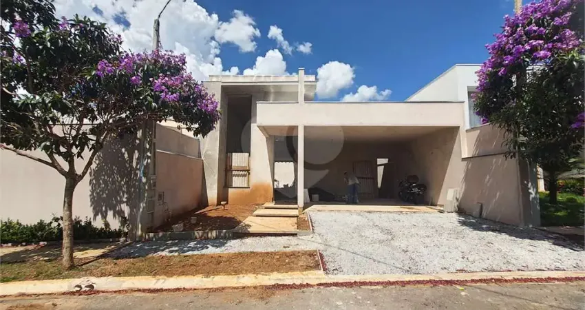 Casa à venda no Condomínio Faixa Azul - São Carlos/SP