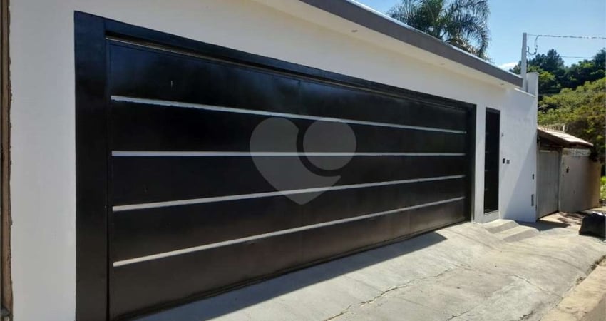Casa com 3 quartos à venda na Rua Doutor Lauro Corsi, 36, Parque Santa Mônica, São Carlos