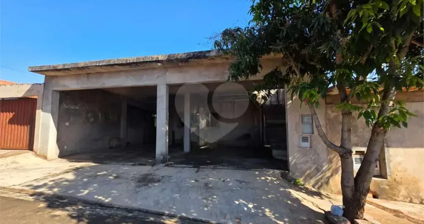 Casa à venda com 2 quartos em residencial deputado josé zavaglia, são carlos - sp