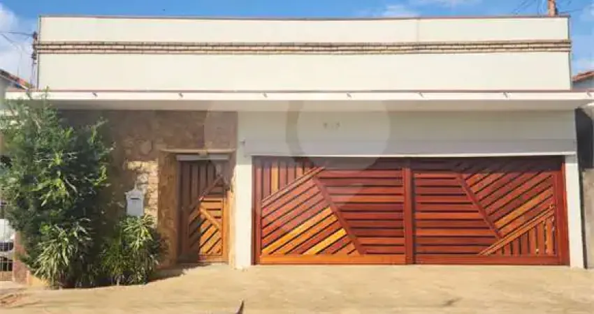 Casa à venda com 3 quartos, sendo 1 suíte,  em vila boa vista, são carlos - sp