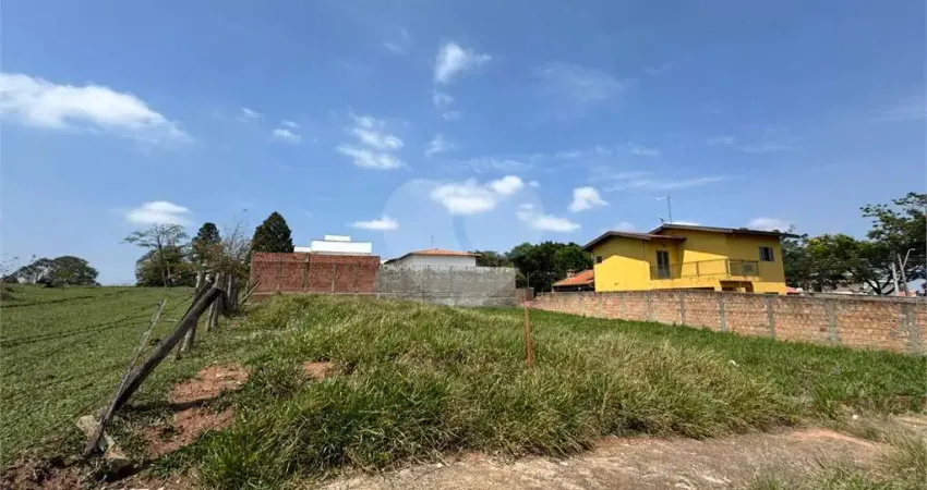 Terreno à venda na Rua Santo Juliani, Jardim Citelli, São Carlos