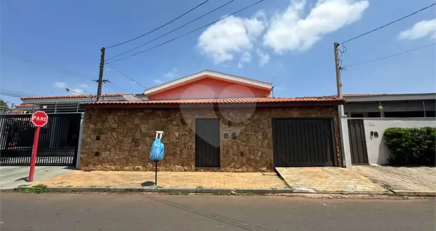 Casa à venda com 3 quartos, sendo 1 suíte,  em jardim alvorada, são carlos - sp