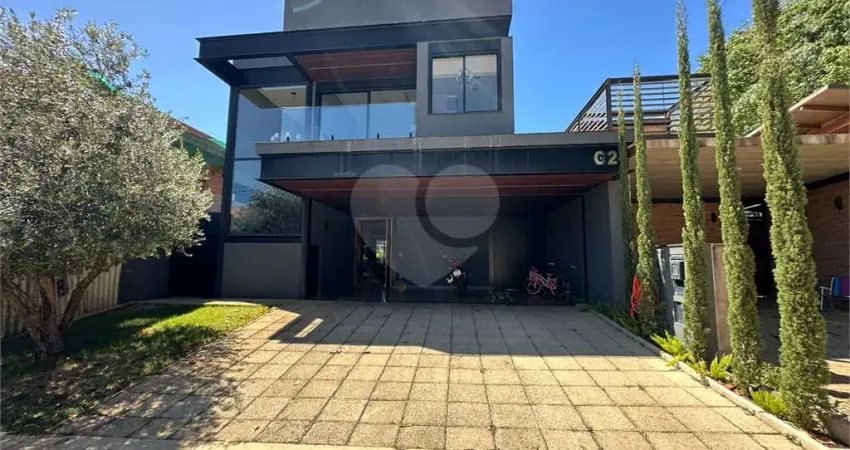 Casa  à venda com 2 quartos, sendo 2 suítes,  no condomínio parque faber iii, são carlos - sp