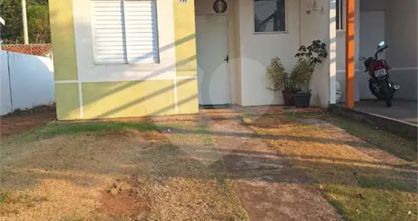 Casa à venda com 2 quartos, sendo 1 suíte, no condomínio moradas i, são carlos - sp