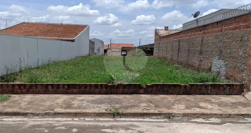 Terreno à venda na Rua Fortunato Dovigo, Jardim Embaré, São Carlos