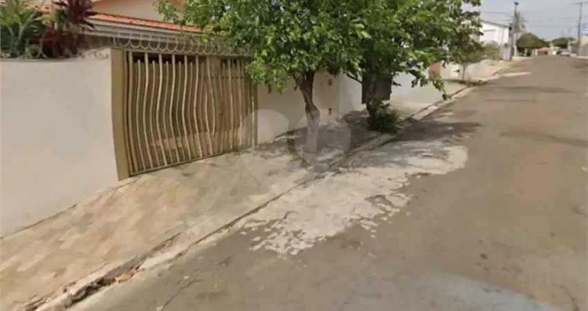 Casa à venda com 4 quartos, sendo 2 suítes,  em jardim nova são carlos, são carlos - sp