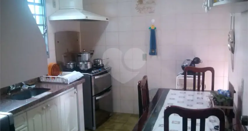 Sobrado à venda ou para alugar com 2 quartos, sendo 1 suíte, em vila prado, são carlos - sp