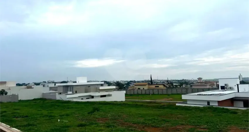 Terreno à venda no condomínio monte das araucárias, são carlos - sp