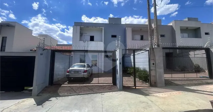 Casa à venda com 3 quartos, sendo 1 suíte,  em jardim santa júlia, são carlos - sp