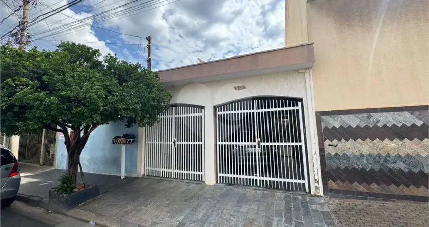 Casa com 2 quartos à venda na Rua Hipólito José da Costa, Vila São José, São Carlos
