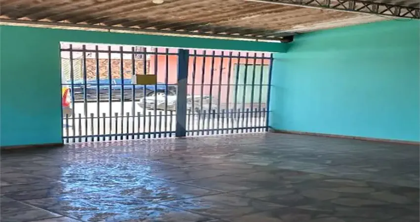 Casa com 3 quartos à venda na Rua Maria das Graças Tagliatella Custódio, Cidade Aracy, São Carlos