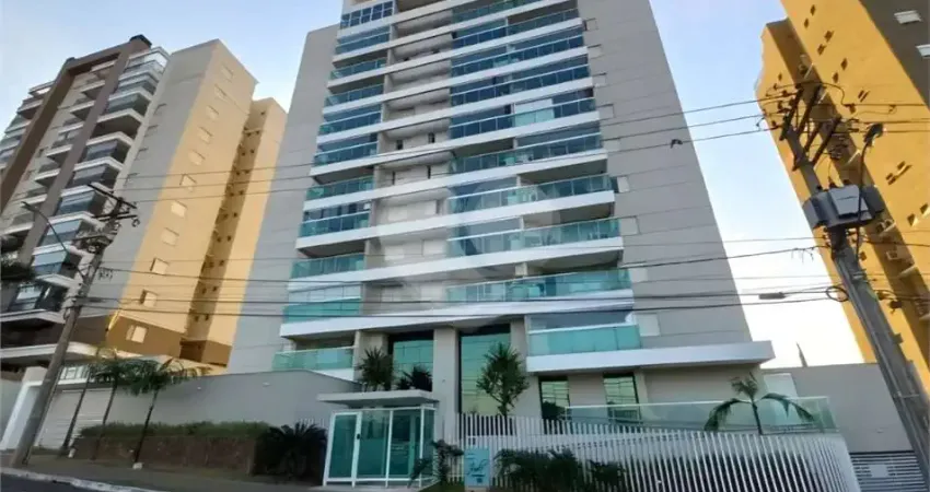 Cobertura à venda com 3 quartos, sendo 2 suítes, no condomínio Edifício Jade Residence, São Carlos - SP