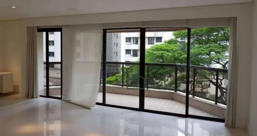 Apartamento de 148m² com 3 Dormitórios à Venda em Moema – Condomínio Plaza de Catalunya