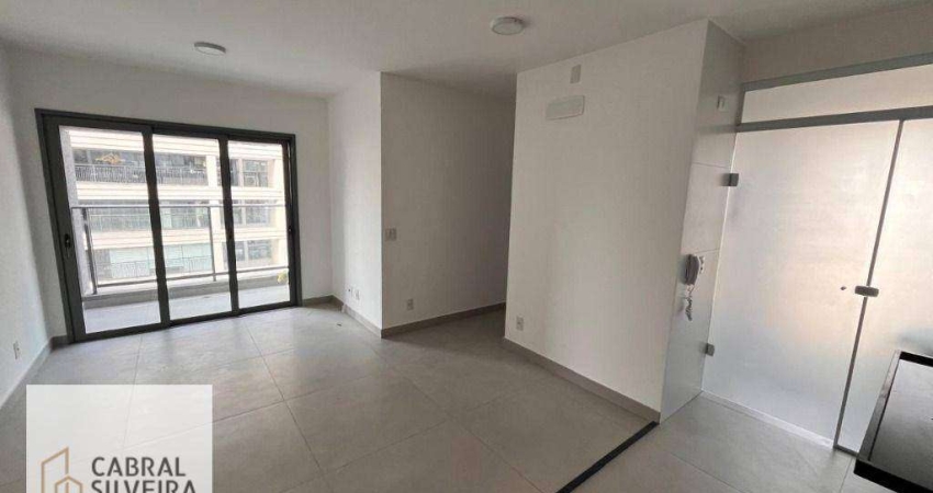 Apartamento com 1 dormitório à venda, 49 m² por R$ 955.000,00 - Moema - São Paulo/SP