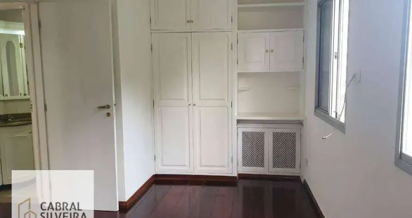 Apartamento com 2 dormitórios à venda, 64 m² por R$ 920.000,00 - Moema - São Paulo/SP