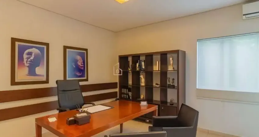 Casa comercial com 8 salas à venda na Avenida Indianópolis, 1539, Moema, São Paulo