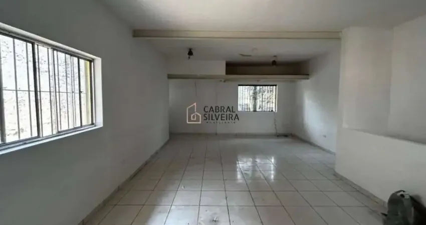 Casa comercial com 1 sala para alugar na Avenida dos Imarés, 2354, Indianópolis, São Paulo