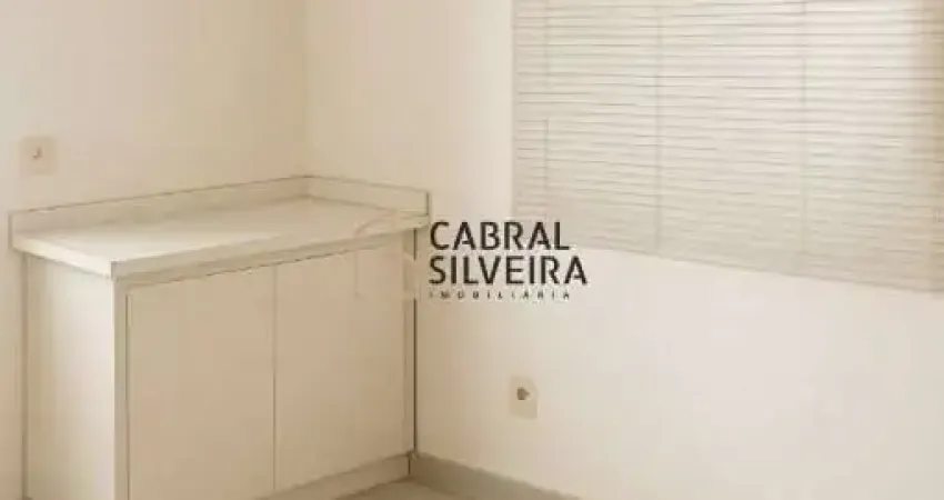 Casa comercial com 2 salas para alugar na Rua Valois de Castro, 26, Moema, São Paulo