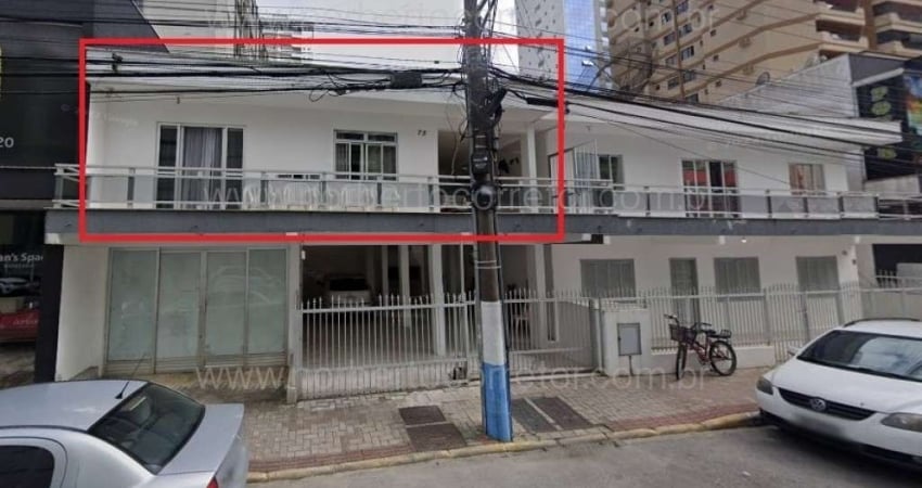 Casa com 3 quartos para alugar em Meia Praia, Itapema 
