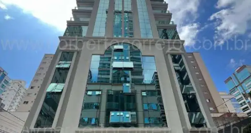 Apartamento à venda na Rua 242, 276, Meia Praia, Itapema