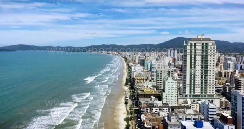 APARTAMENTO A VENDA NA QUADRA MAR DE MEIA PRAIA