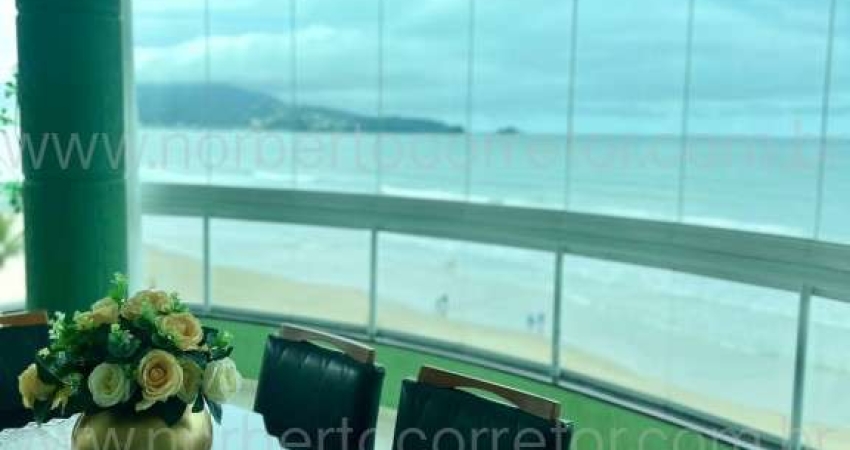 Apartamento à venda na Rua 215, 3285, Meia Praia, Itapema