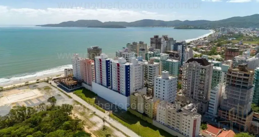 Apartamento à venda na Rua 313 B, 220, Meia Praia, Itapema