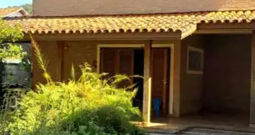 Casa com 6 quartos à venda em Toninhas, Ubatuba 