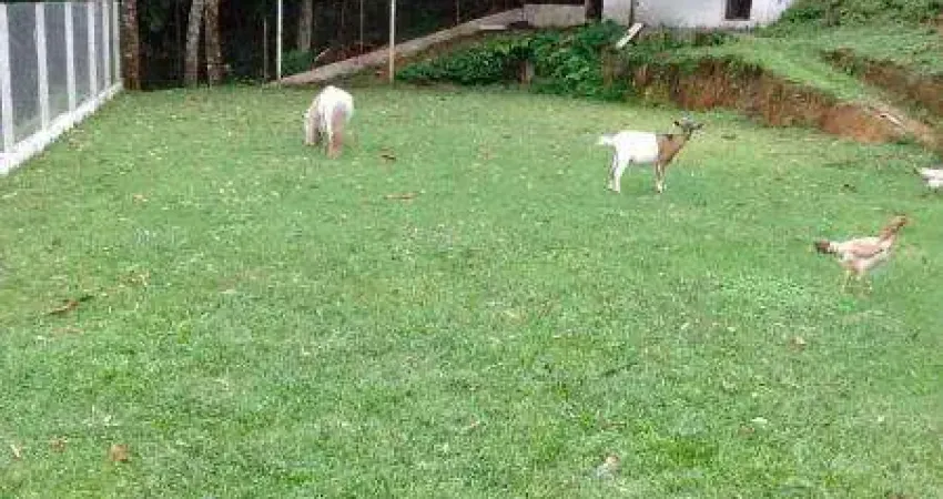 Chácara para Venda em Suzano, Chácaras Casemiro, 8 dormitórios, 1 suíte, 5 banheiros