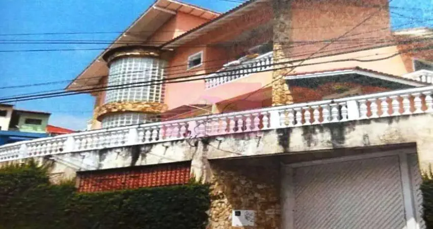 Casa para Venda em Mauá, Jardim Guapituba, 3 dormitórios, 1 suíte, 4 banheiros, 5 vagas
