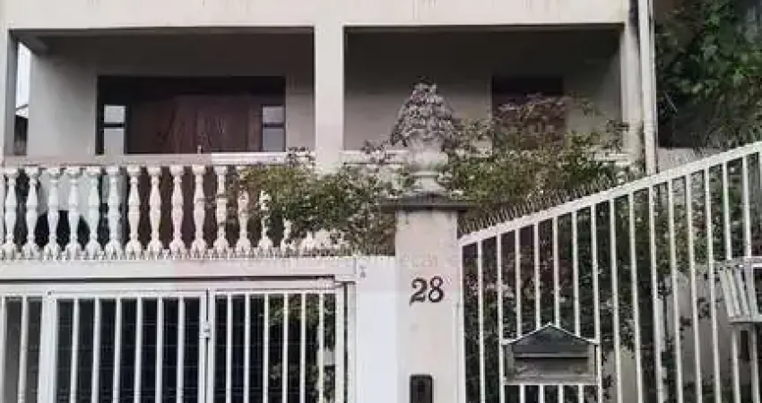 Casa para Venda, Suíssa, 4 dormitórios, 1 suíte, 4 banheiros, 4 vagas