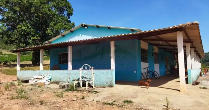 Sítio para Venda em São Sebastião do Paraíso, Rosentina Figueiredo, 2 dormitórios, 1 banheiro