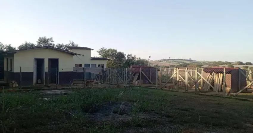 Chácara para Venda em Cesário Lange, Ribeirão da Onça, 2 dormitórios, 1 suíte, 4 vagas