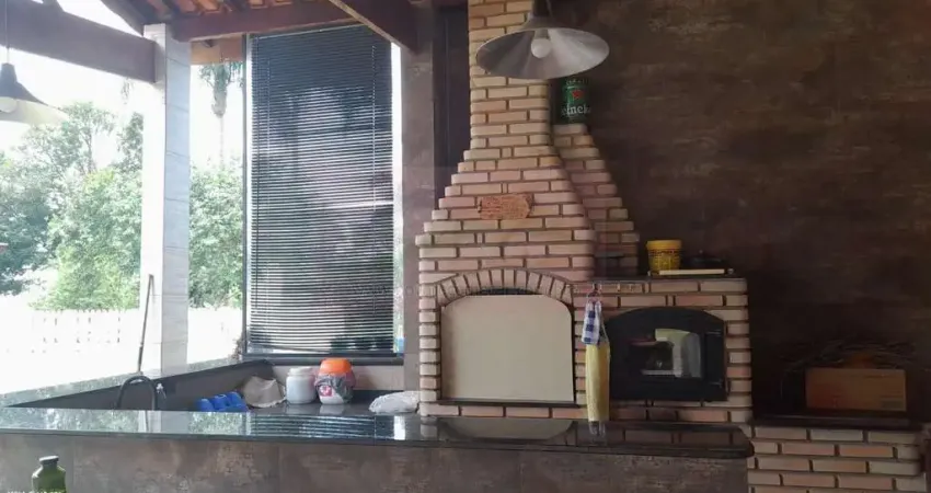 Chácara para Venda em Suzano, Parque cerejeiras, 3 dormitórios, 1 suíte, 4 banheiros, 4 vagas