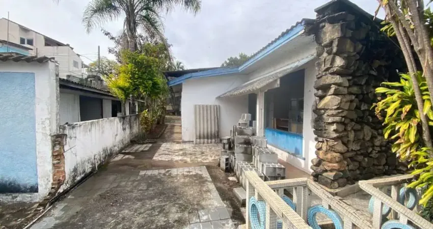 Casa comercial à venda na Avenida Nova Cantareira, Tucuruvi, São Paulo