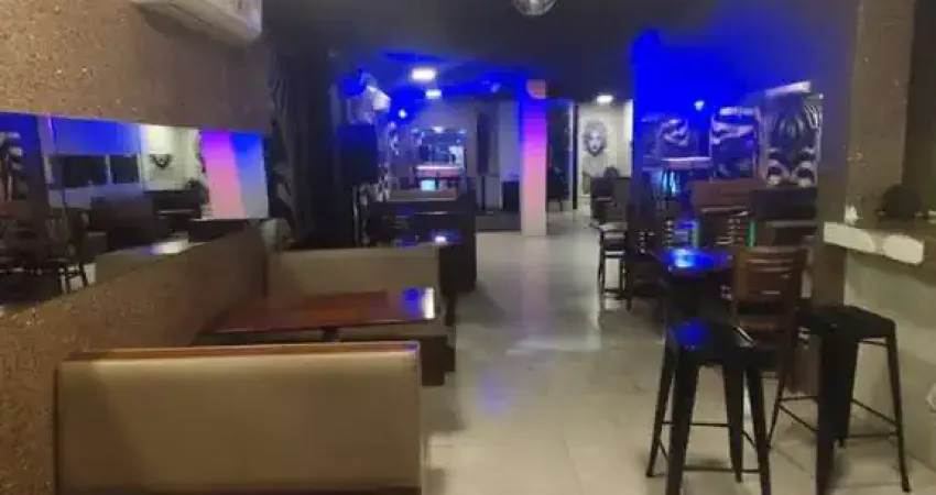 Loja para Venda em São Paulo, Liberdade, 6 banheiros