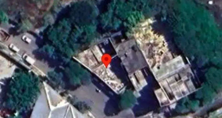 Terreno comercial para alugar na Rua Clímaco Barbosa, 583/585, Cambuci, São Paulo